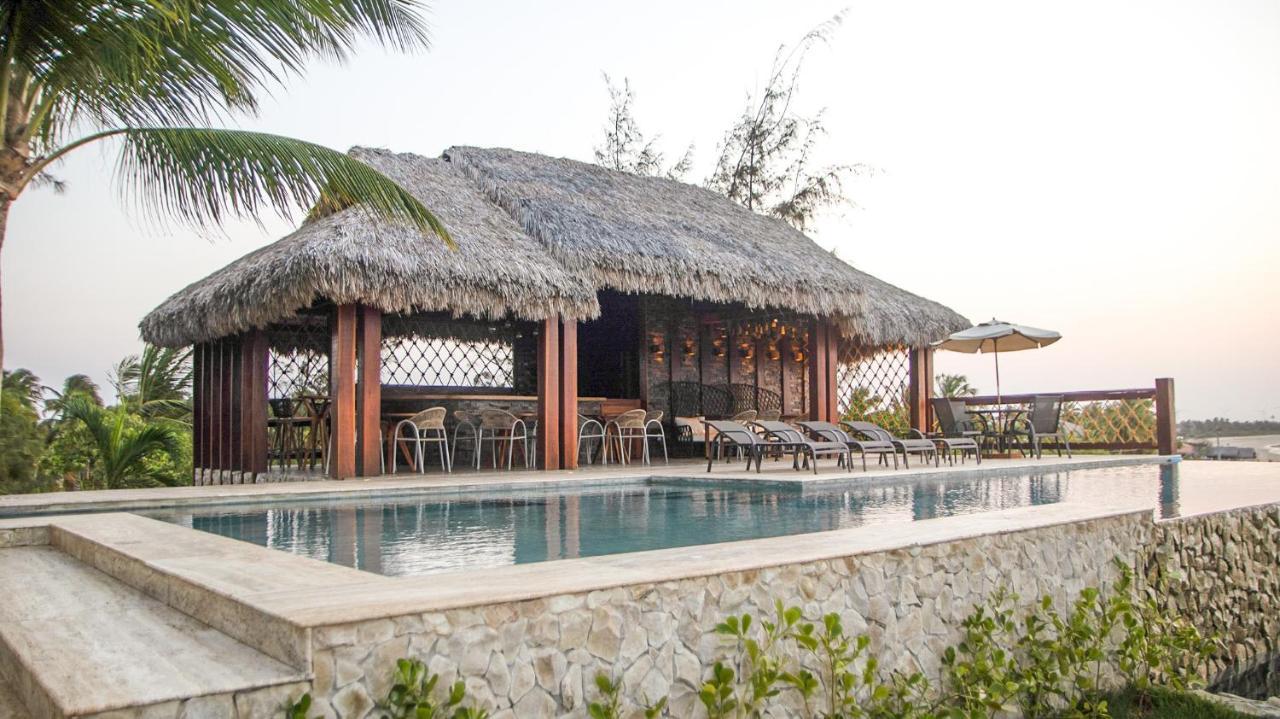 Collina Beach Amontada Ngoại thất bức ảnh